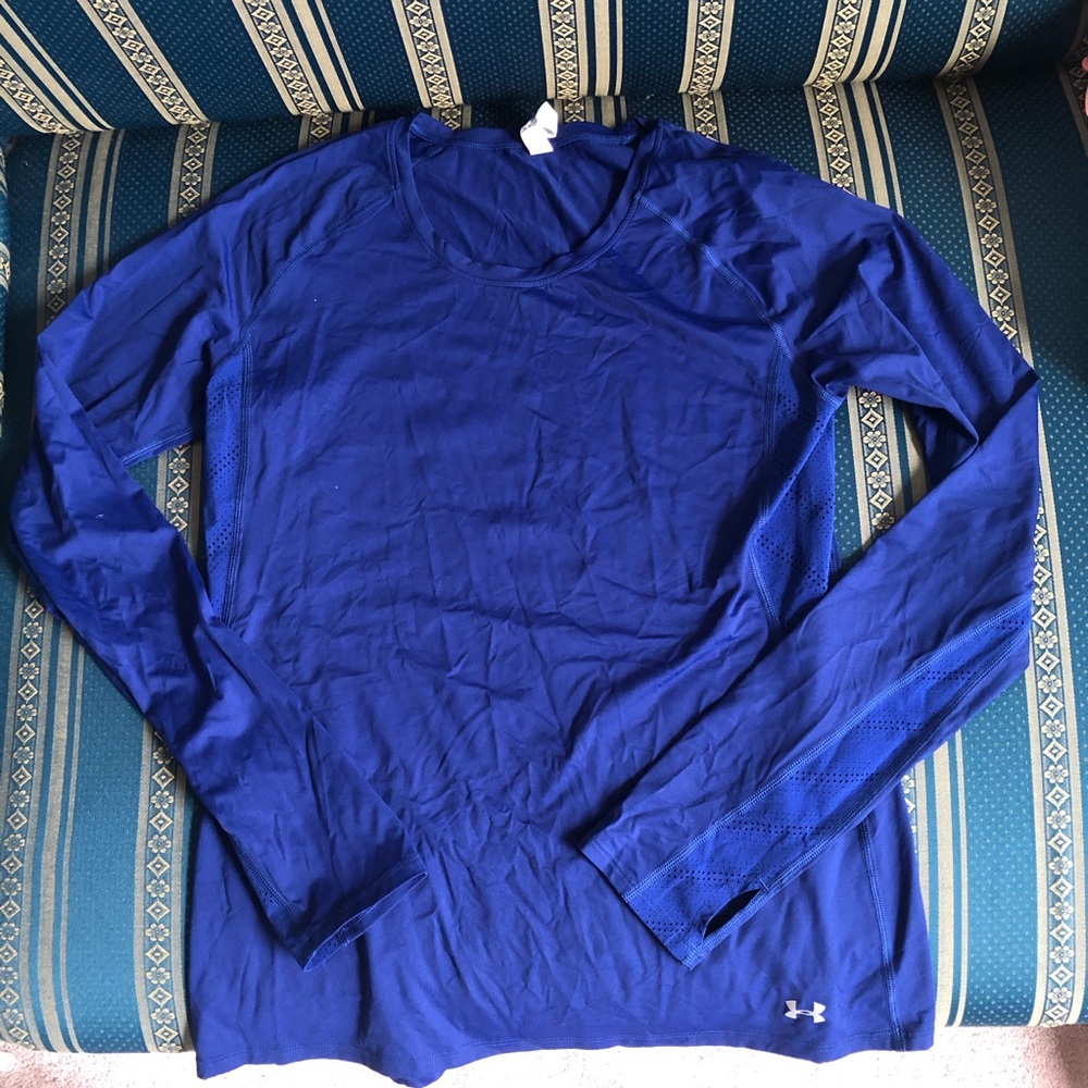 Women’s Under Armour fitted top